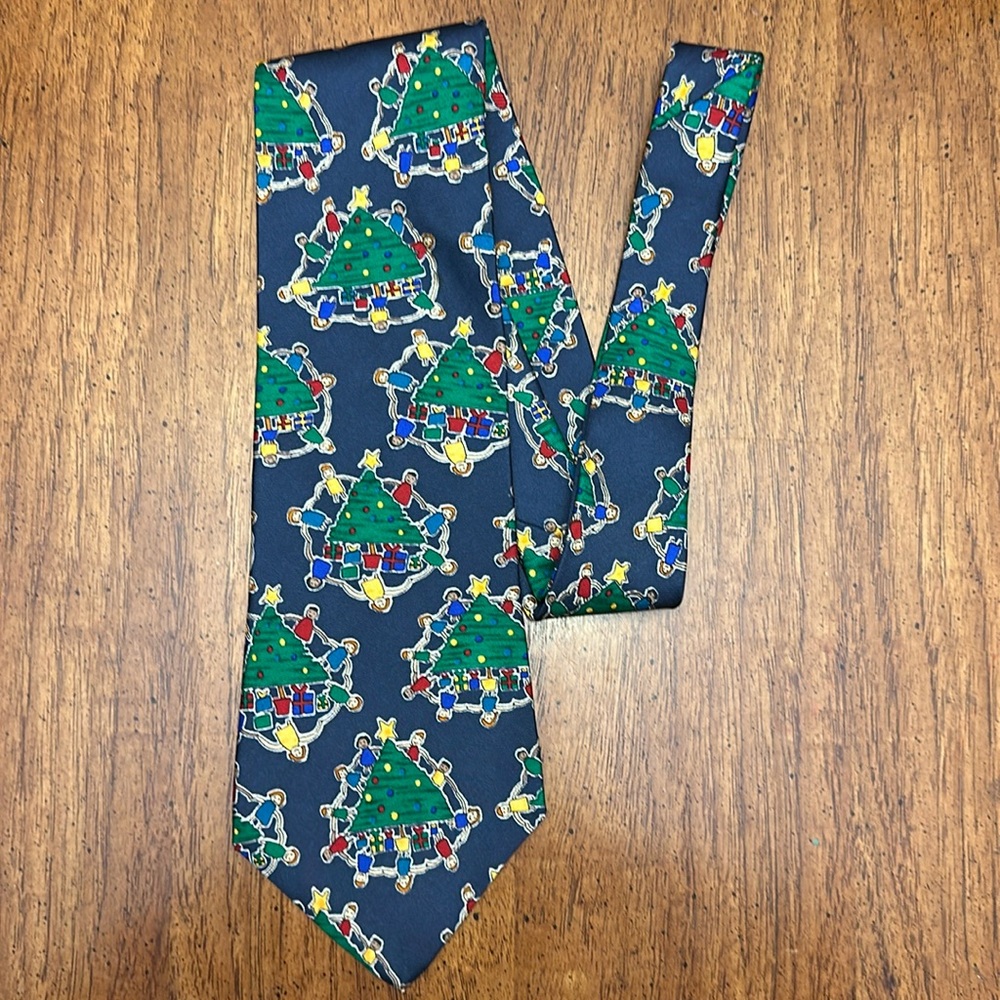 Vintage 100% Silk Navy Christmas Save the Children Neck Tie Design by Jillian-11